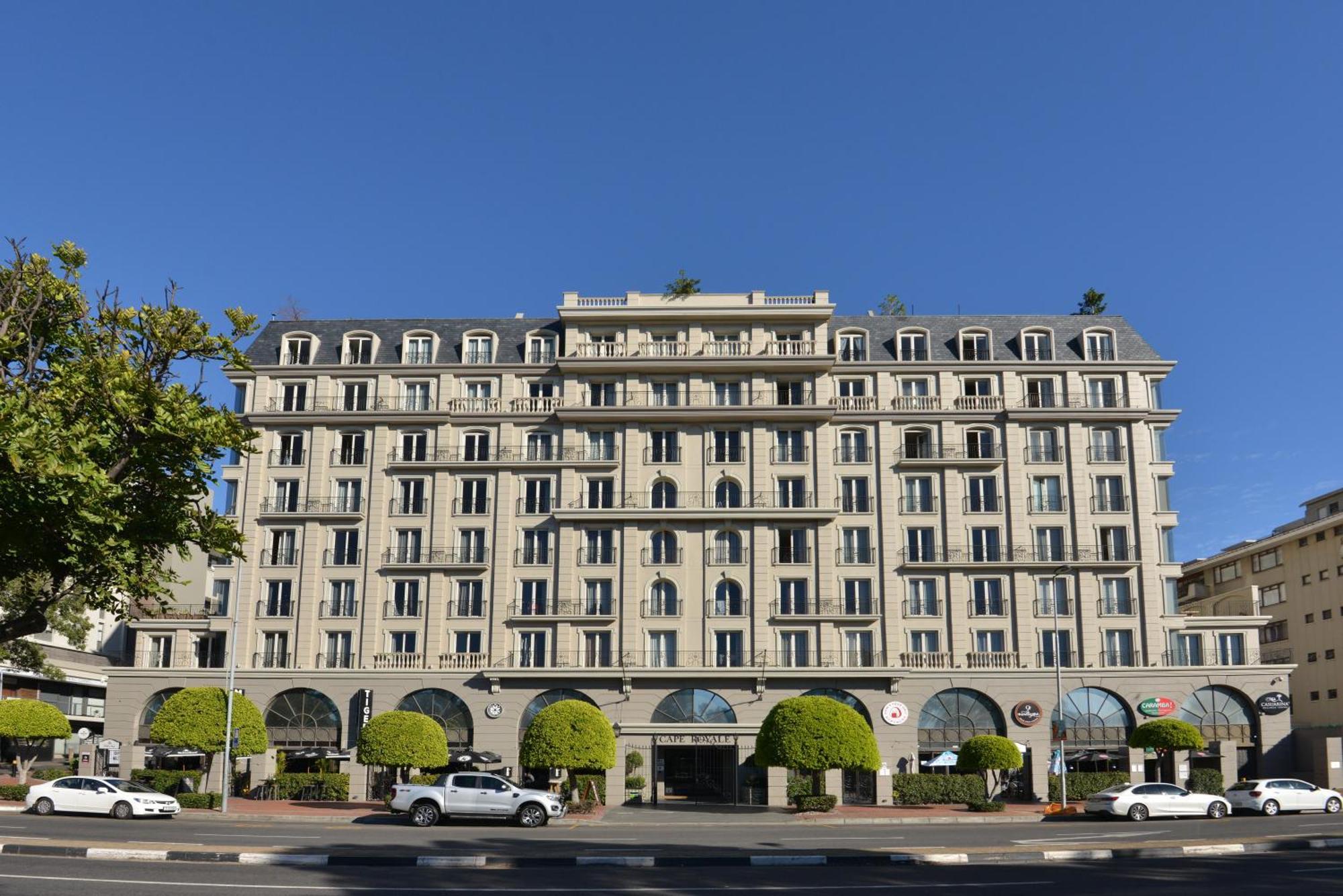 Apartamento Cape Royale 606 *