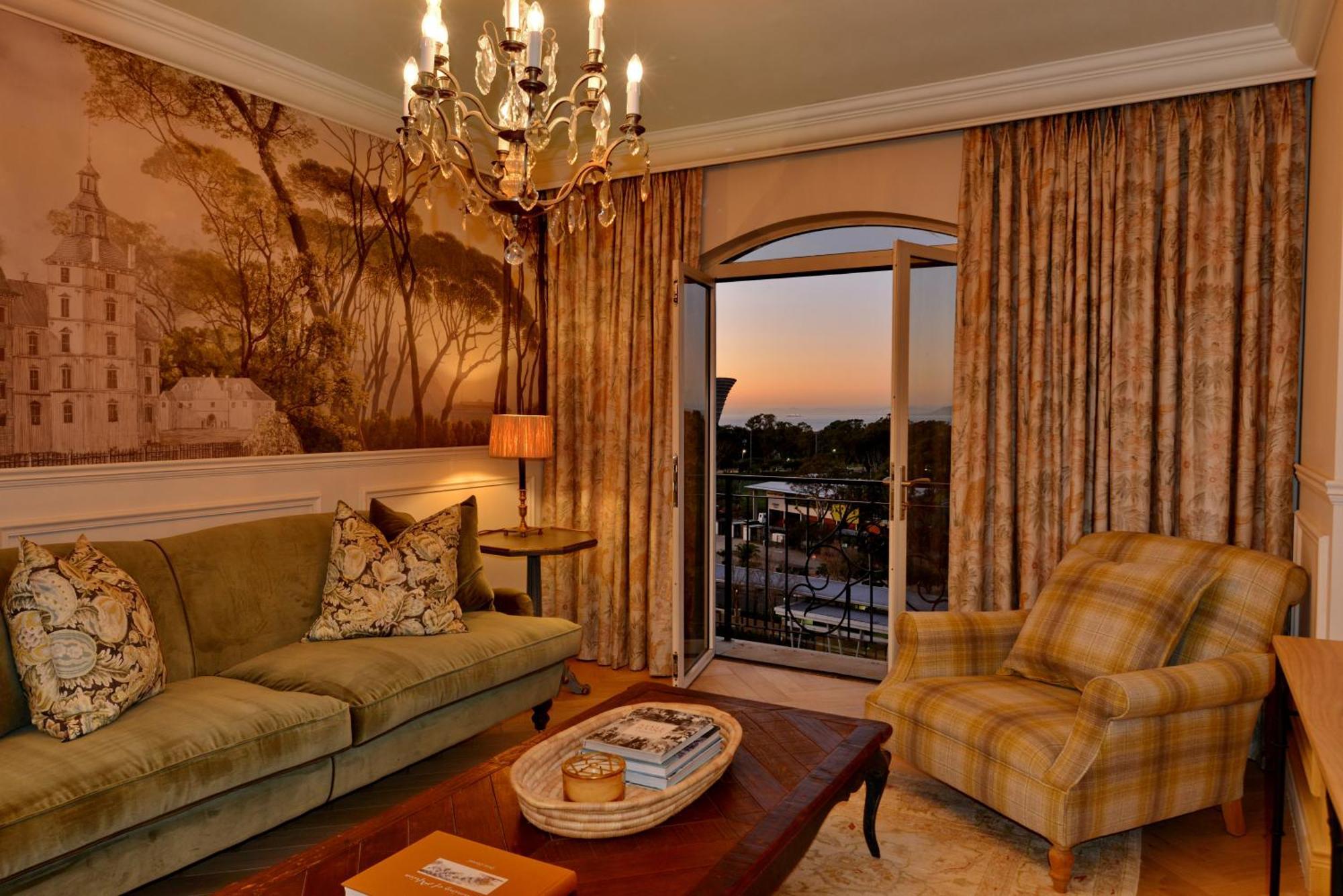 Cape Royale 606 Apartment *
