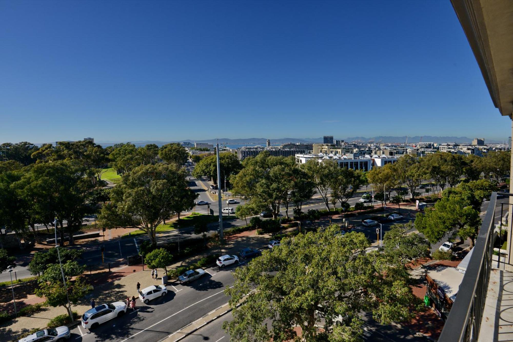 Apartment Cape Royale 606 Cape Town